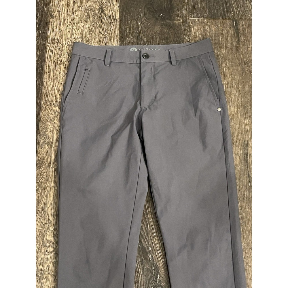 Vuori Pants Mens 28 Gray (28x31) Cascade Tech Khaki Performance Golf Active V427 - Picture 2 of 11
